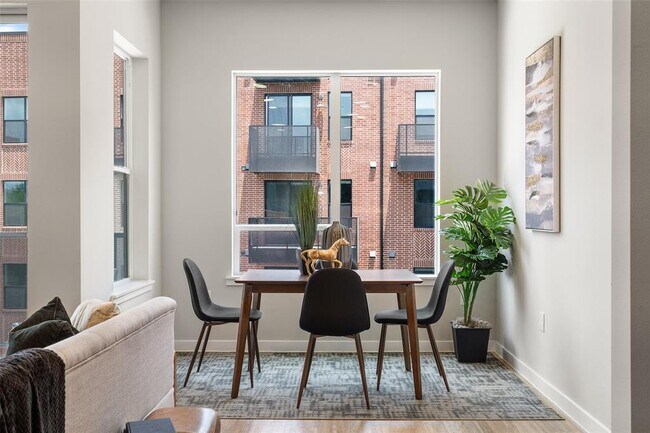 Building Photo - 4510 Terry-O Ln