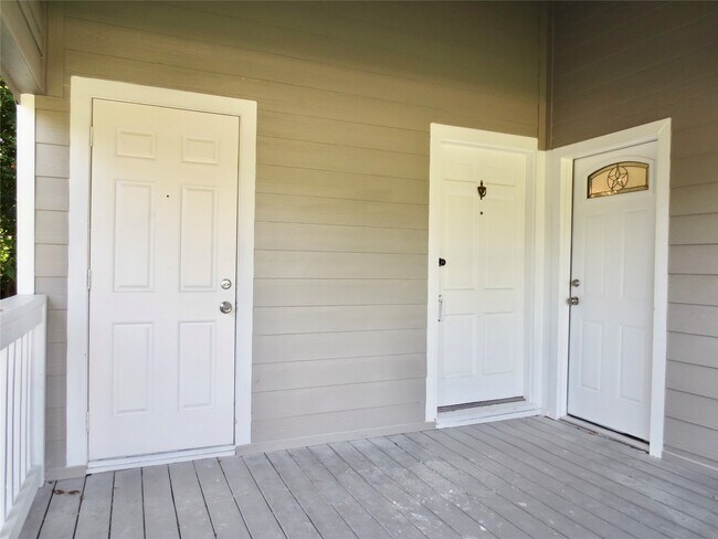 Building Photo - 2722 Parker Rd