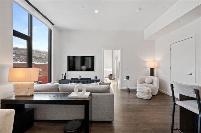 Building Photo - 2554 Smallman St