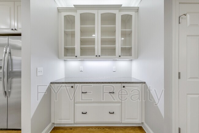 Building Photo - 1801A Shackleford Rd