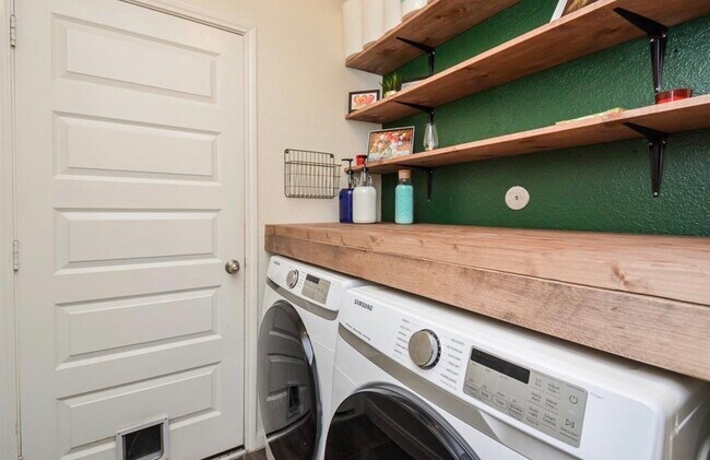 Building Photo - 20115 Towering Cypress Dr