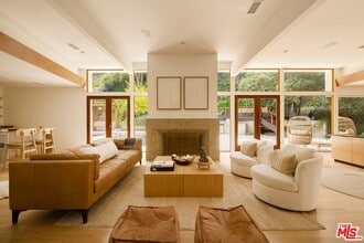 Building Photo - 3600 Mandeville Canyon Rd