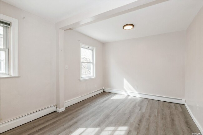 Building Photo - 71-12-71165 165th St