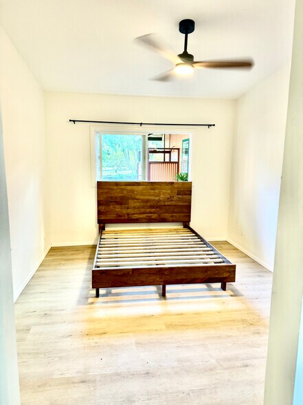 Building Photo - 93 Ulumalu Rd