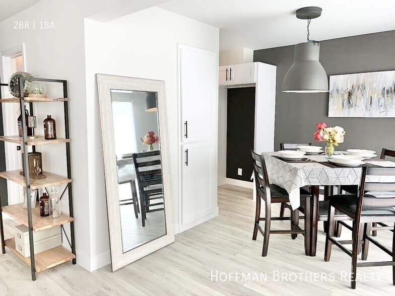 Building Photo - 8753 Langdon Ave