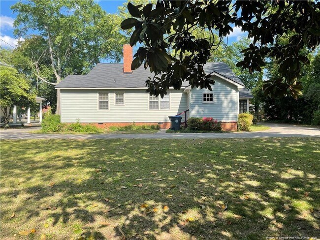 Building Photo - 109 N Magnolia St