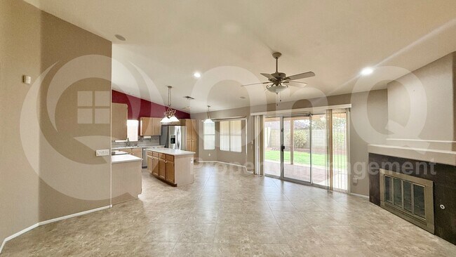 Building Photo - 4361 E Muriel Dr