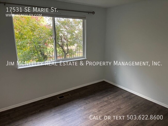 Building Photo - 17531 SE Marie St