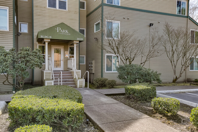 Building Photo - Bothell Condo at The Park at North Creek! ...