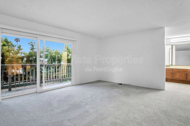 Building Photo - 2229 Camino Preciosa Sur