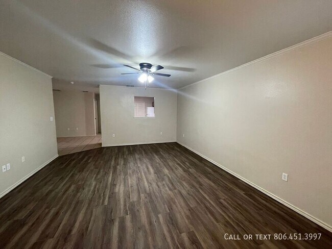Building Photo - 509 N Brentwood Ave