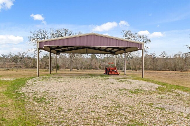 Building Photo - 35408 FM 1488