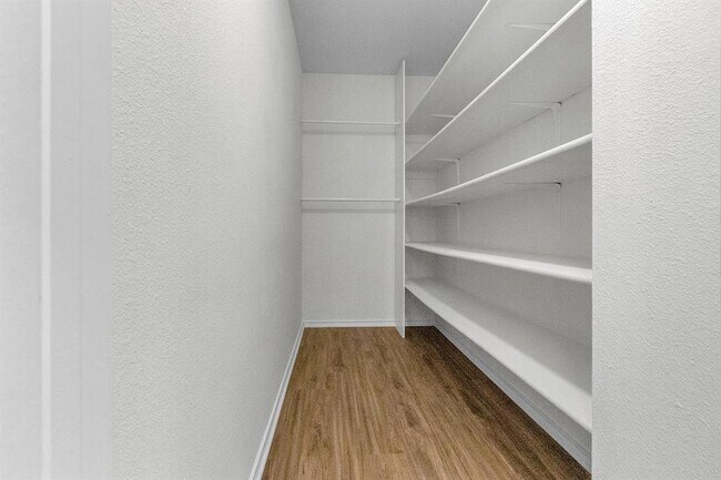 Building Photo - 1413 Baffin Cove