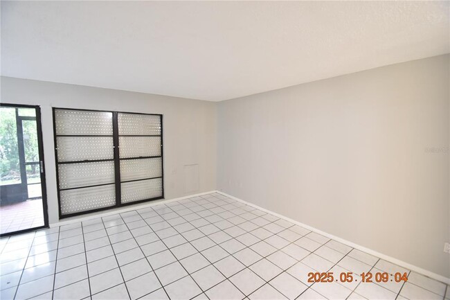 Building Photo - 2501 E Stanley Matthew Cir