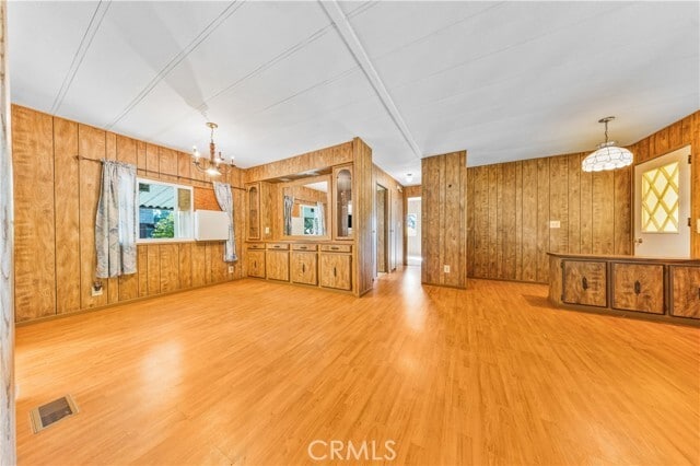 Building Photo - 41866 Magnolia St