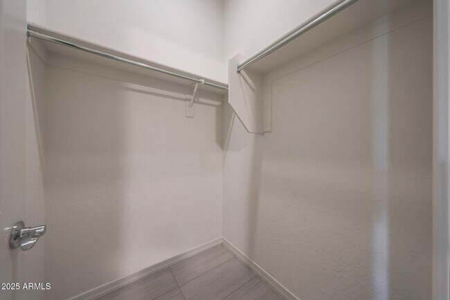Building Photo - 32360 N 133rd Dr