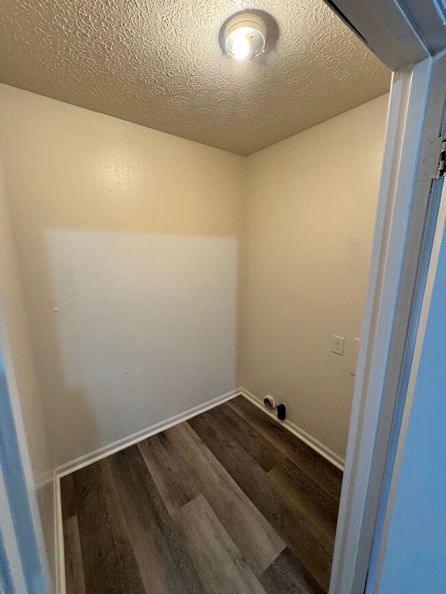 Building Photo - 3/1 In Shelby, NC