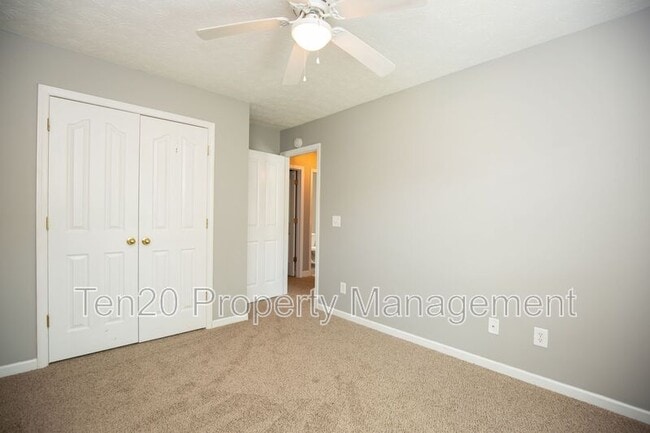 Building Photo - 5015 Hidden Hills Ct