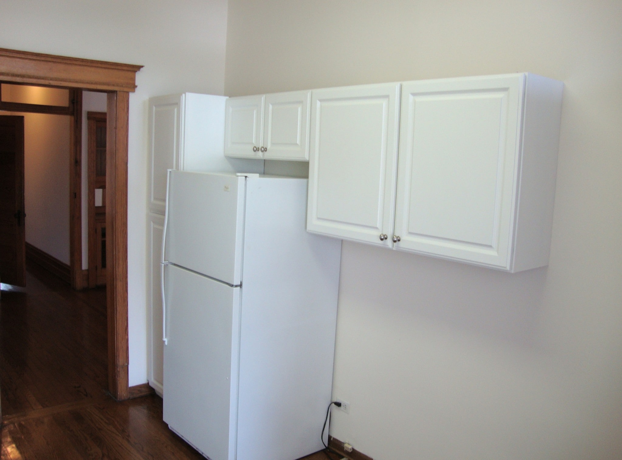 Dine-in Kitchen - 3538 N Reta Ave