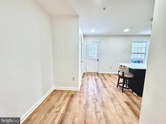 Building Photo - 597 Primus Ct