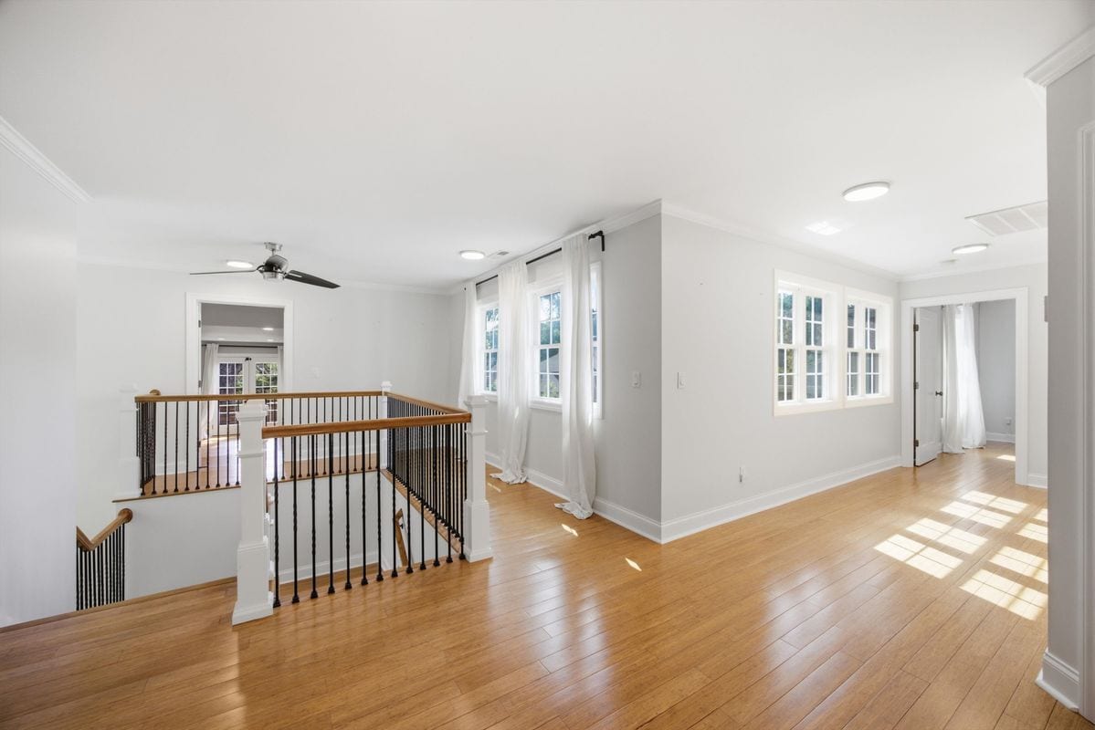 Building Photo - 1 Fairhills Dr
