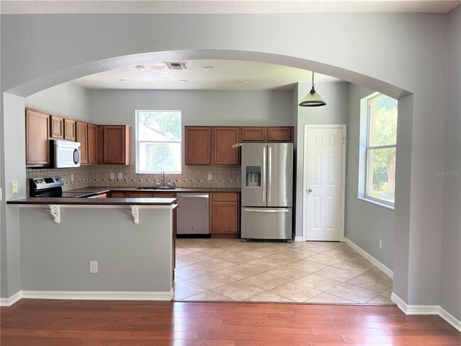 Building Photo - 4455 Riverton Dr