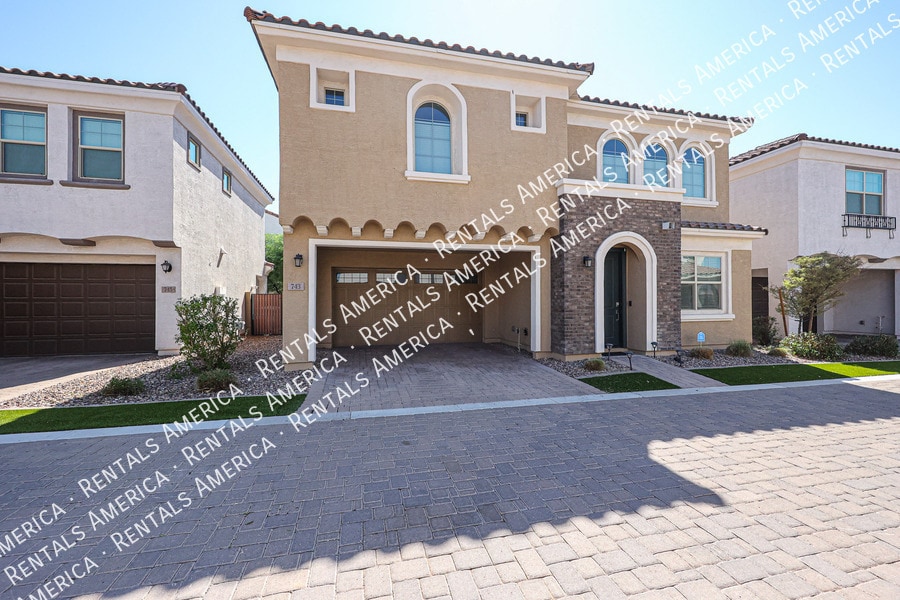 Building Photo - 743 N Abalone Ct.