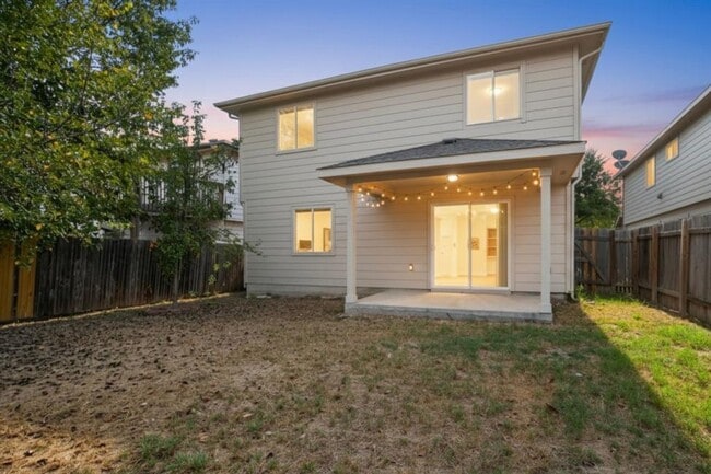 Building Photo - 1516 Anise Dr