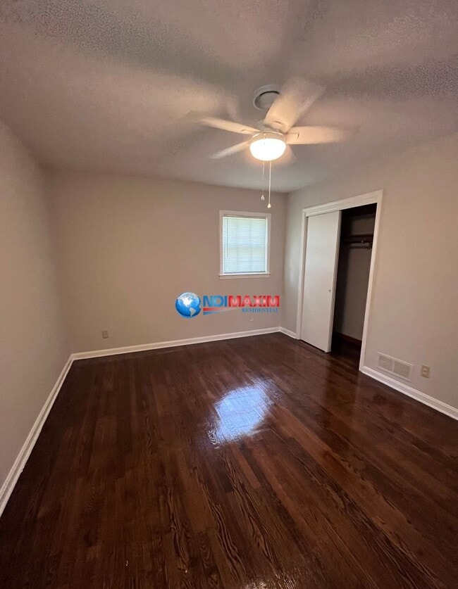 Building Photo - Renovated brick front ranch in Snellville