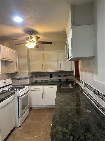 Building Photo - 12125 Bellafonte Dr