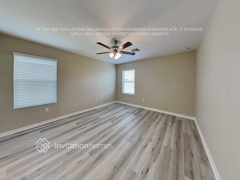Building Photo - 424 Gris Sky Ln