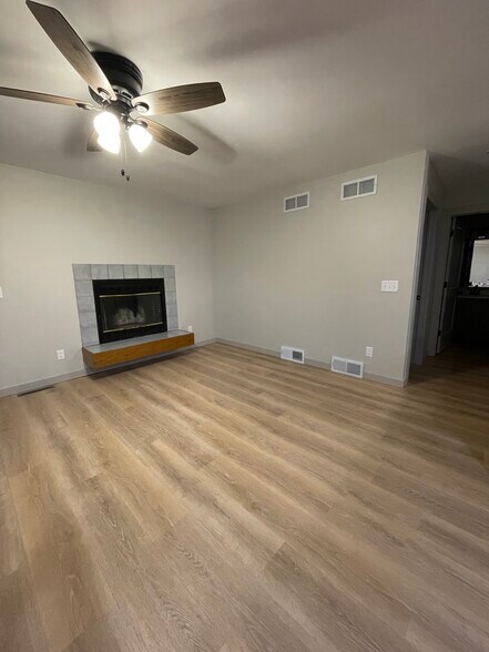 Building Photo - 2931 King James Way