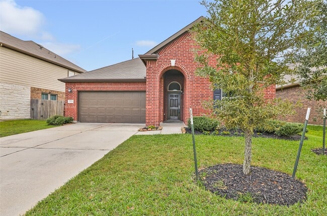 Primary Photo - 15334 Rosehill Summit Ln