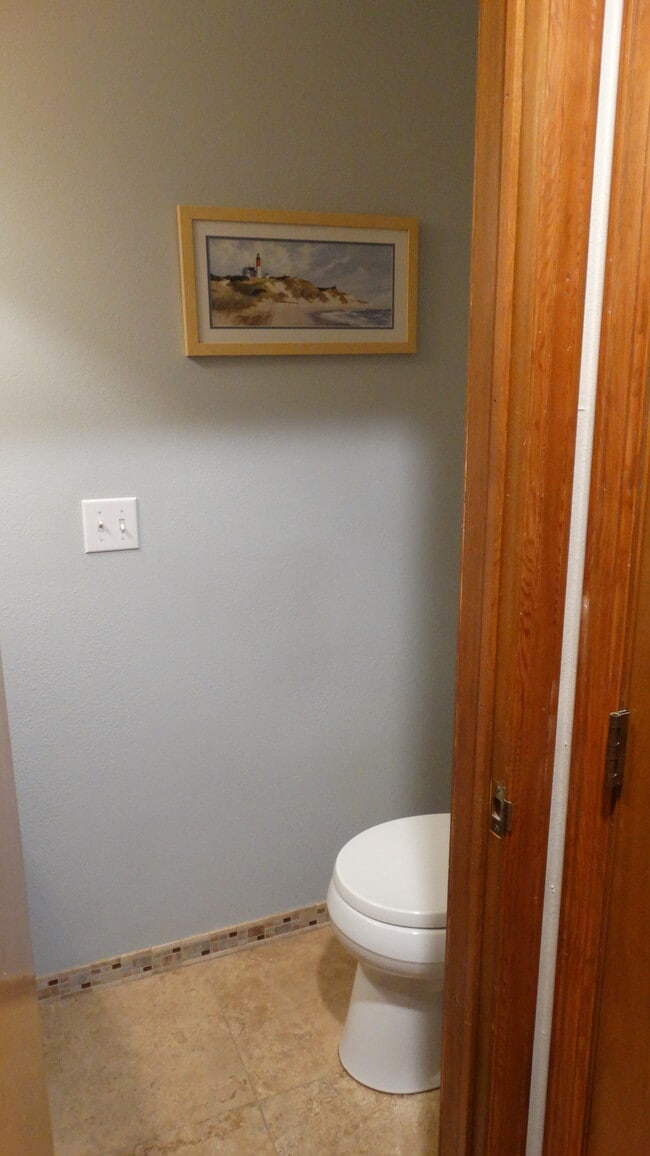 Building Photo - 13064 Garfield Dr