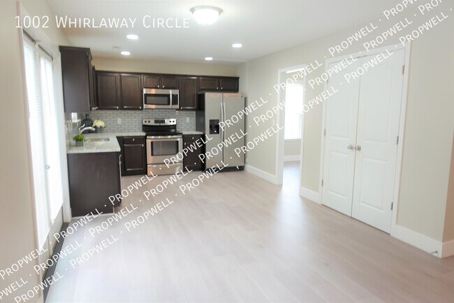 Building Photo - 1002 Whirlaway Cir