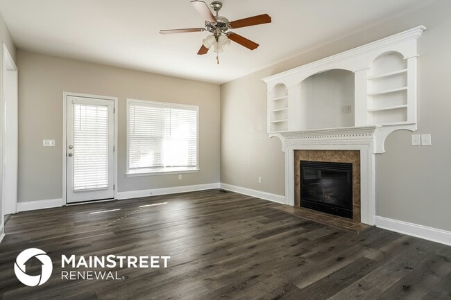 Building Photo - 515 Barrette Ln