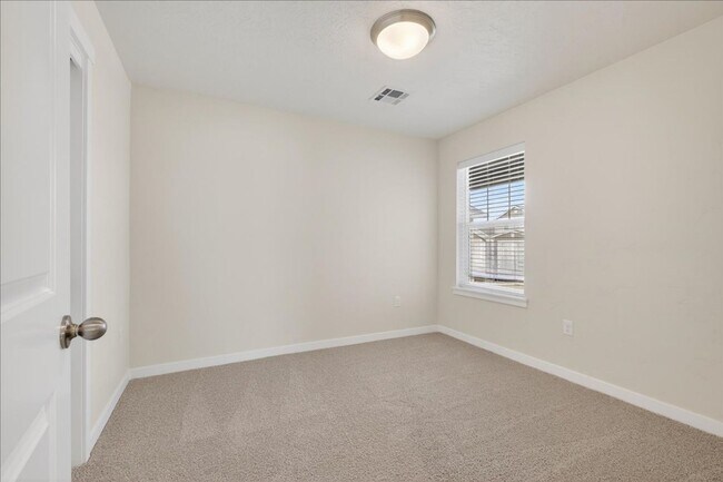 Building Photo - Brand New 3BR/2BA Single-Level Home - Community Pool, Park & Easy I-84 Access