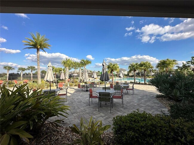 Building Photo - 11288 Listening Dr