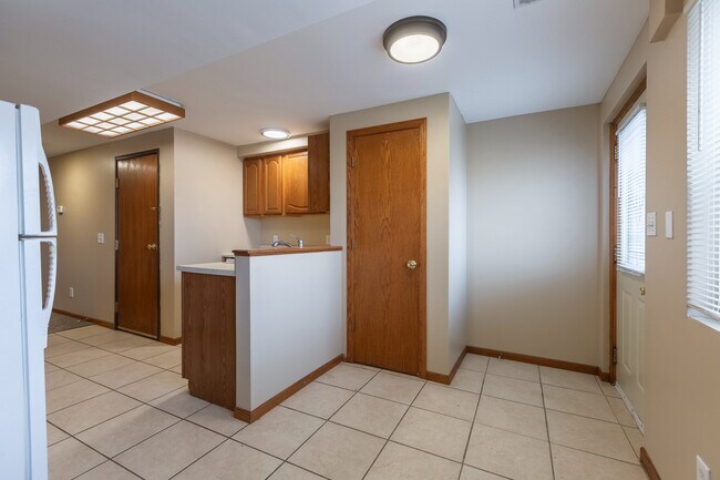 Floorplan - Square 131 - 4860 - 5 Plex