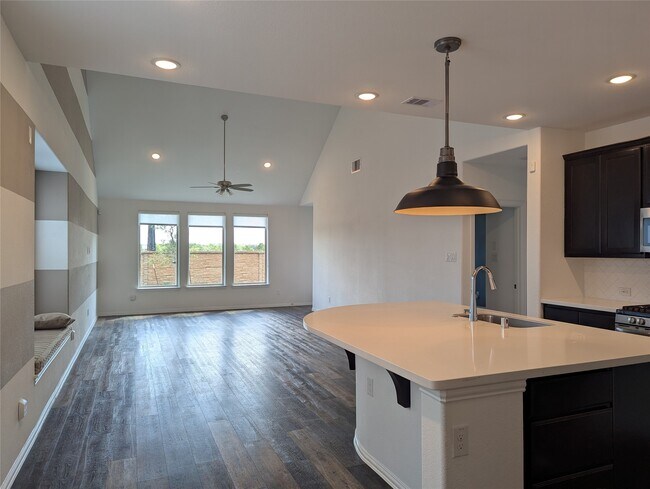 Building Photo - 10503 Dolce Ln