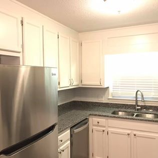 Building Photo - 4432 Bonnell Dr NW