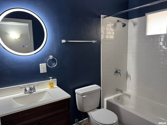 Building Photo - 3814 Mississippi Ave