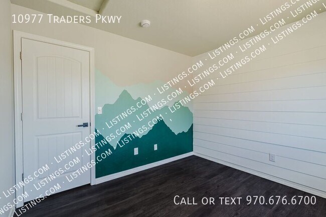 Building Photo - 10977 Traders Pkwy