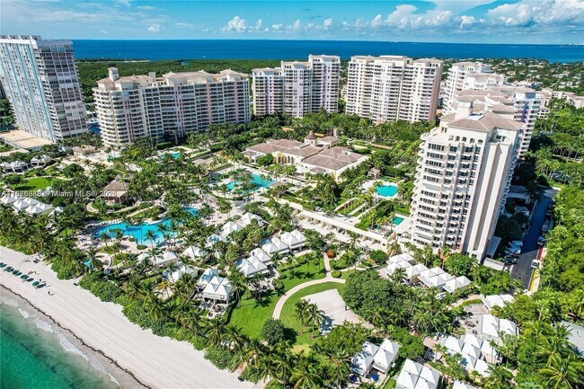 Building Photo - 781 Crandon Blvd