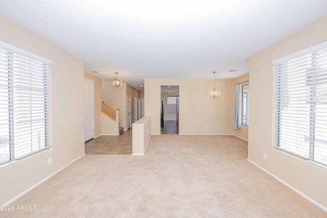 Building Photo - 2023 W Shackleton Dr