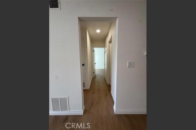 Building Photo - 2511 W Sunflower Ave