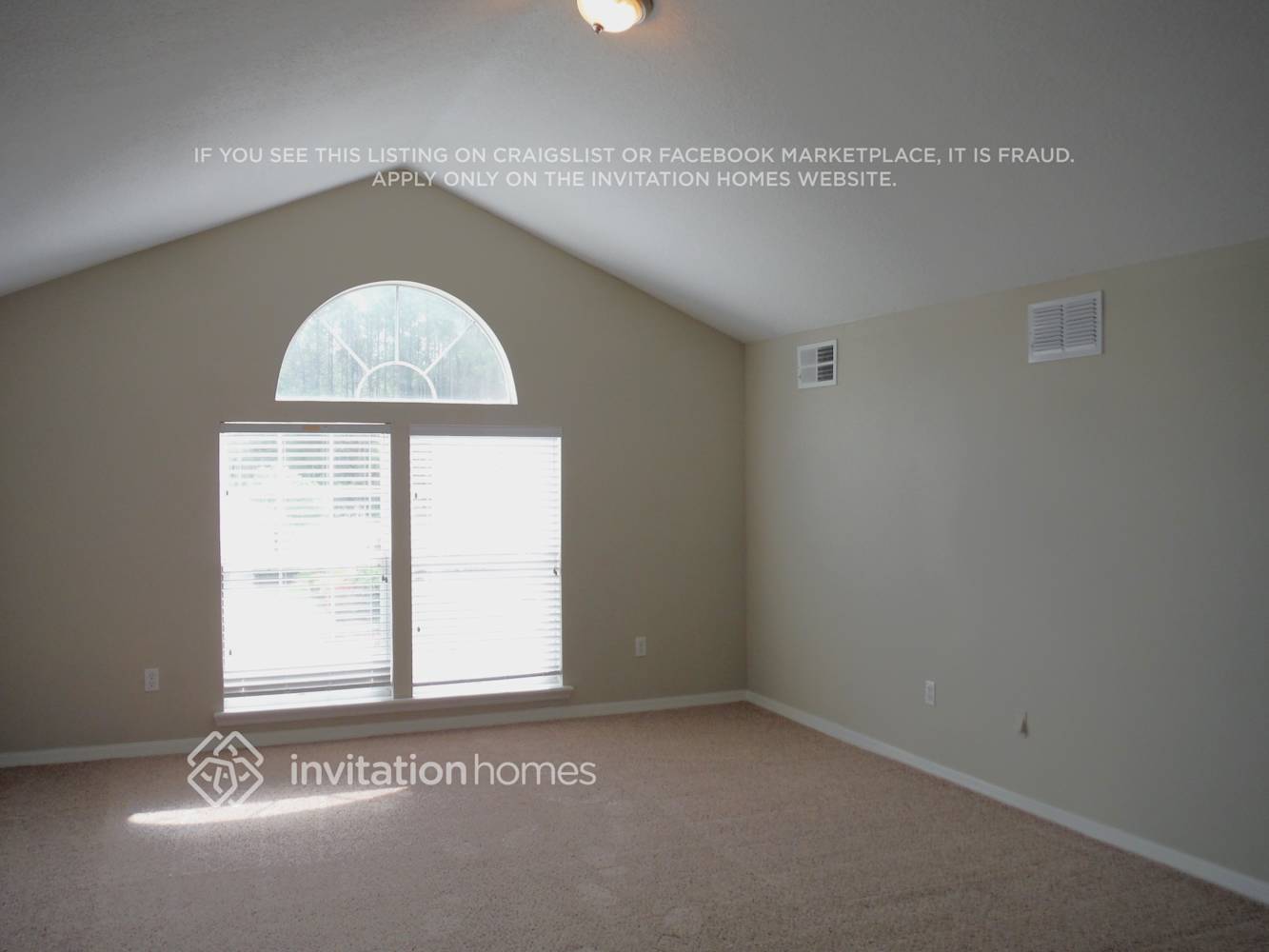 Building Photo - 10143 Meadow Point Dr