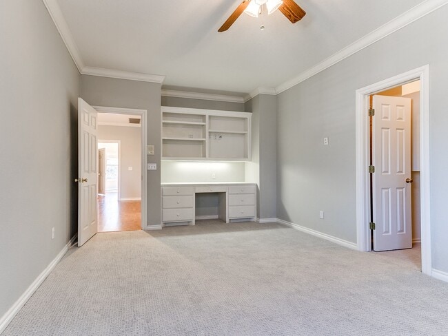 Building Photo - 1307 Brookside Dr