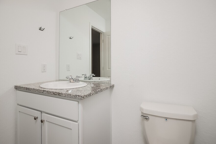 Building Photo - 4239 Southton Mere