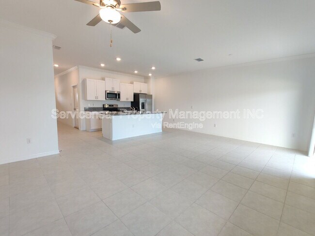 Building Photo - 9665 Ashworth Pl